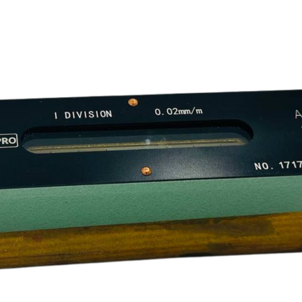 MASTER SPIRIT LEVEL - SQUARE- 150 MM